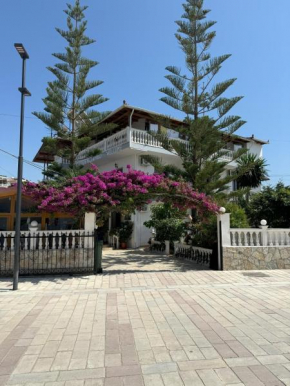 Garden Villa Veli